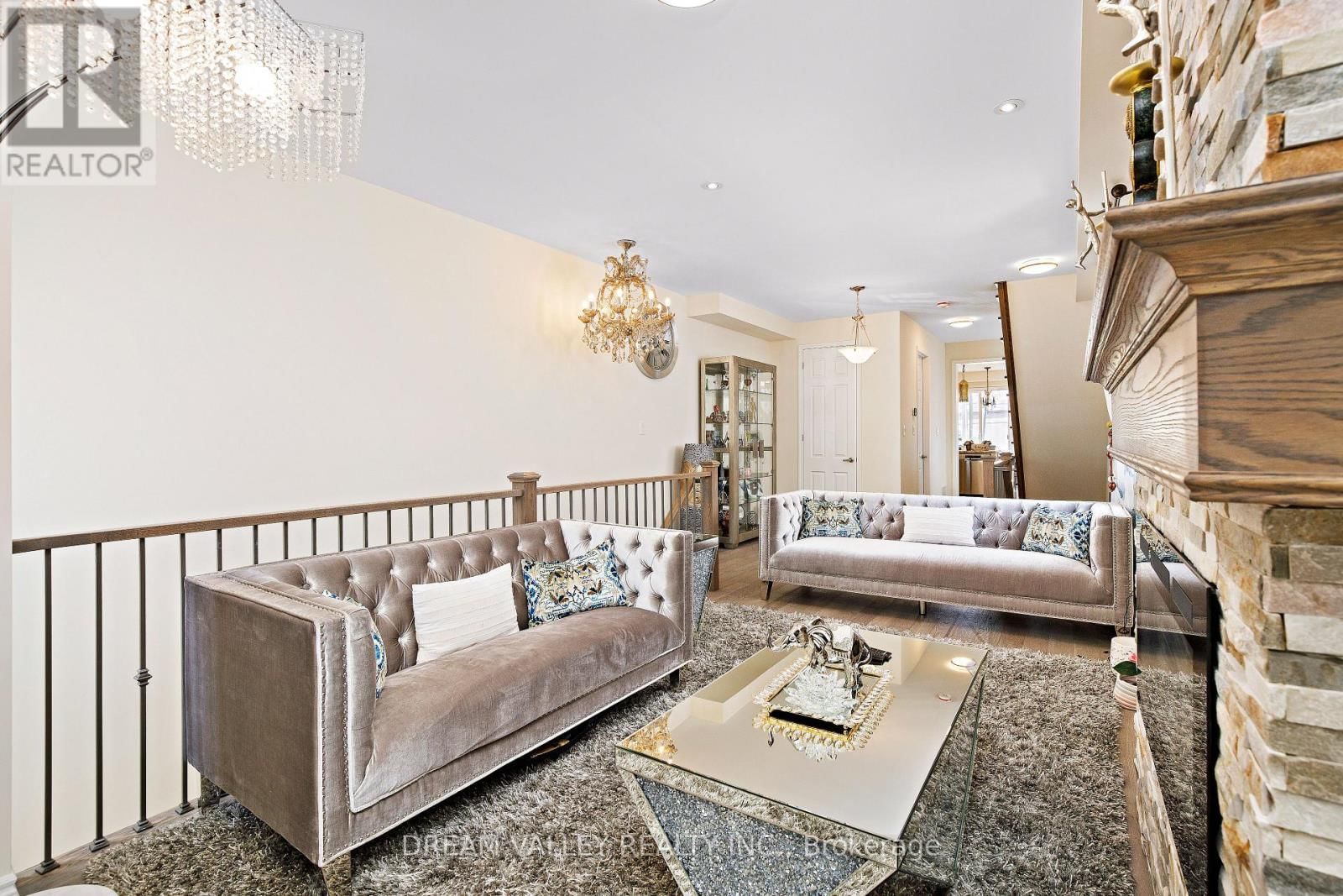 88 JOLLY WAY Image 2