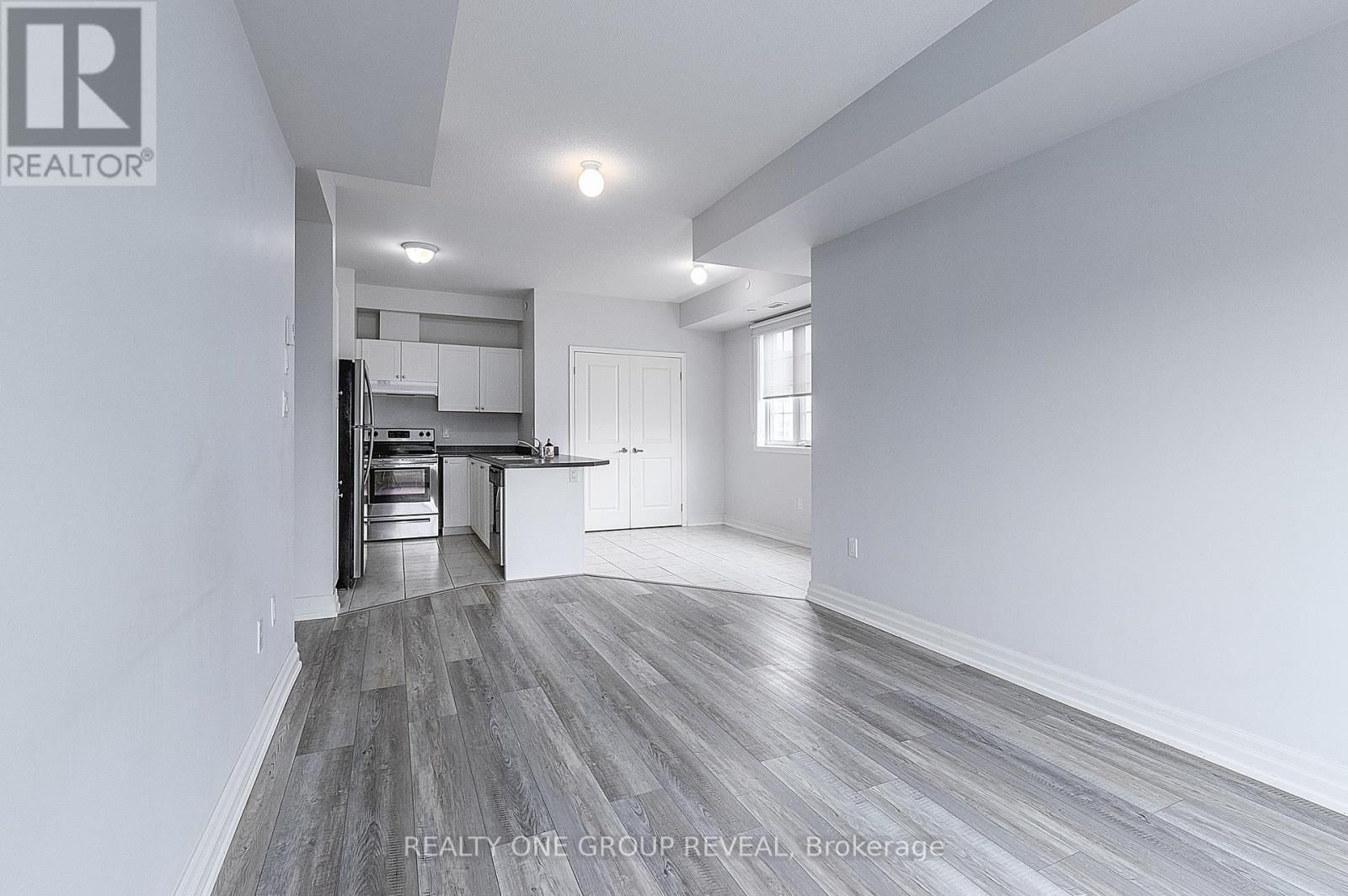 210 - 80 ASPEN SPRINGS DRIVE Image 17