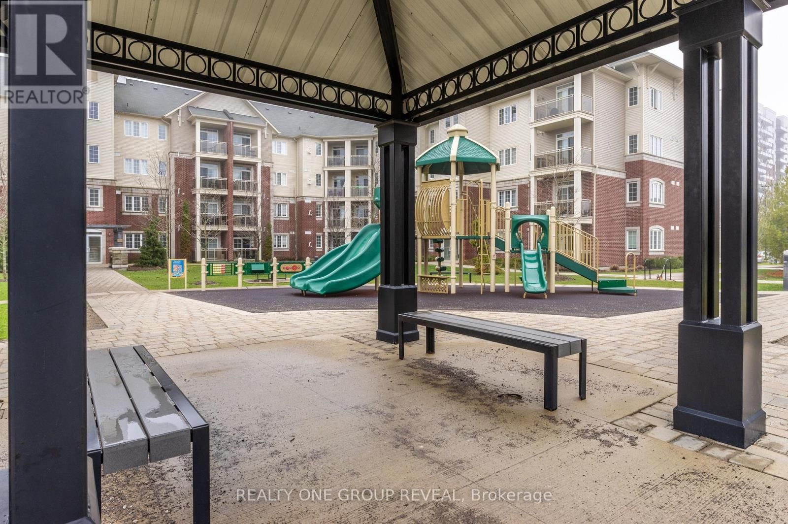 210 - 80 ASPEN SPRINGS DRIVE Image 26