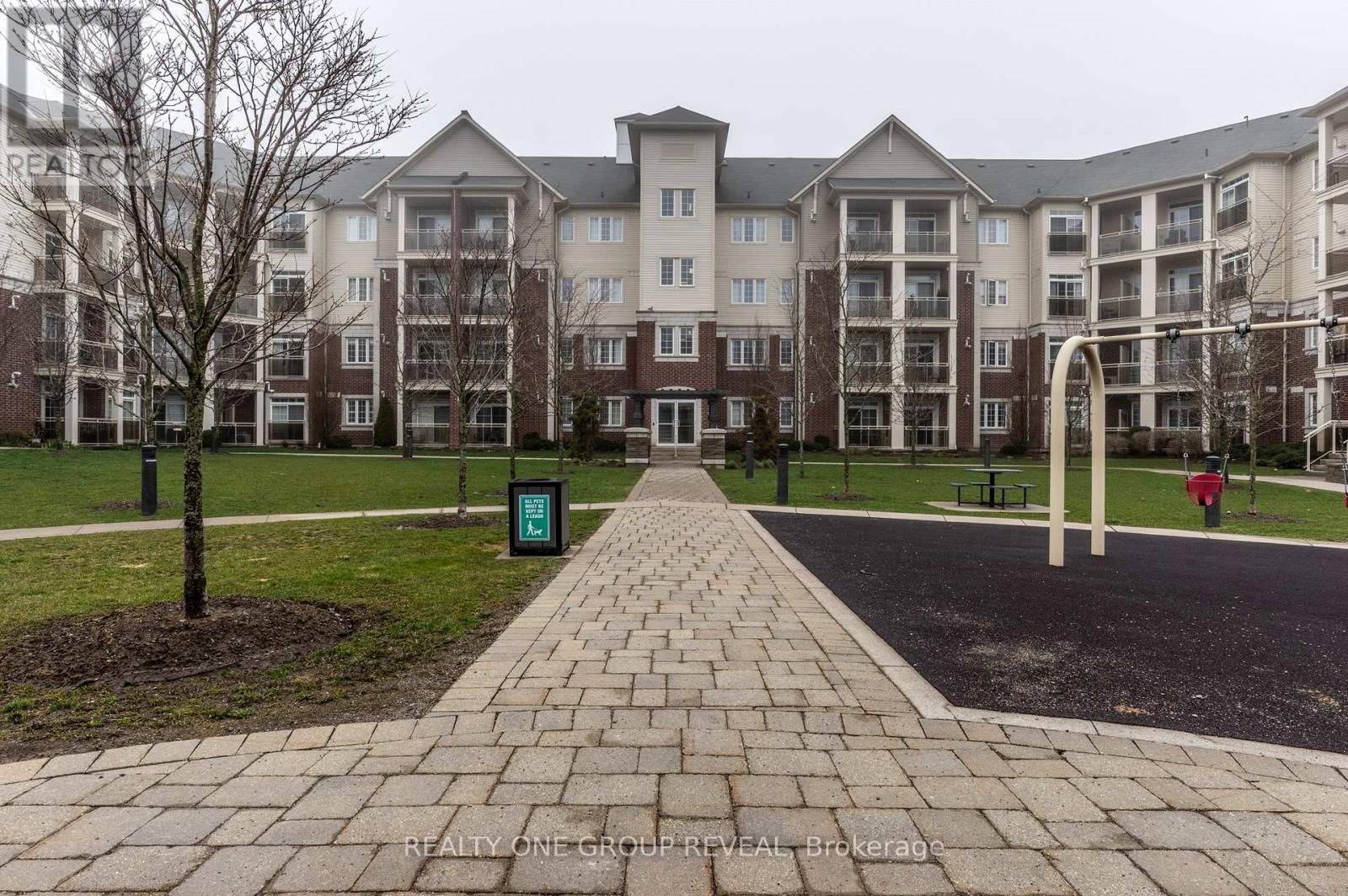 210 - 80 ASPEN SPRINGS DRIVE Image 27