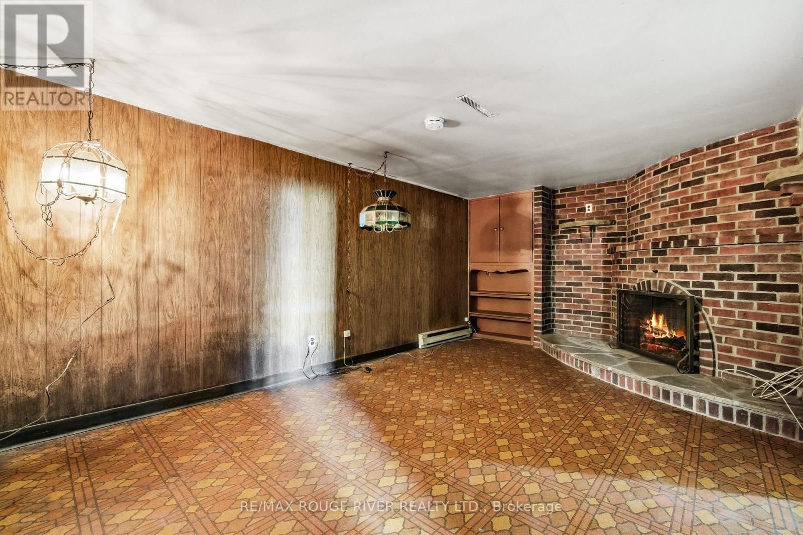 344 NIPIGON STREET Image 26