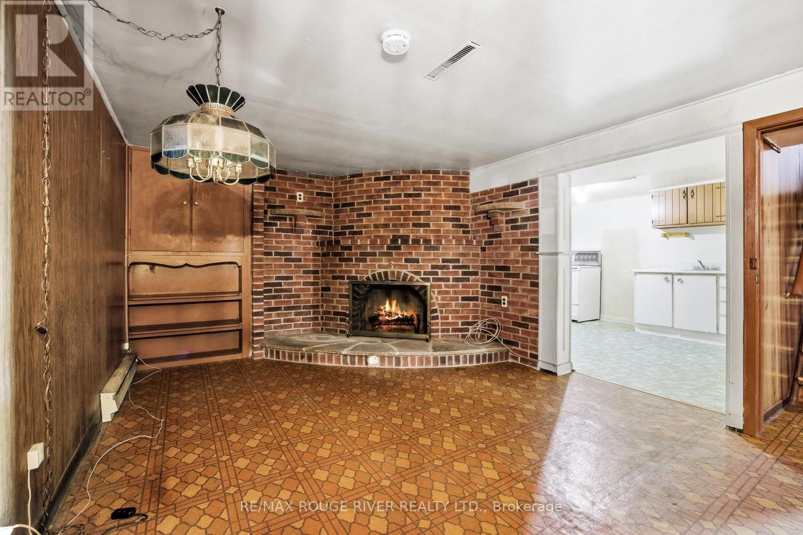 344 NIPIGON STREET Image 28