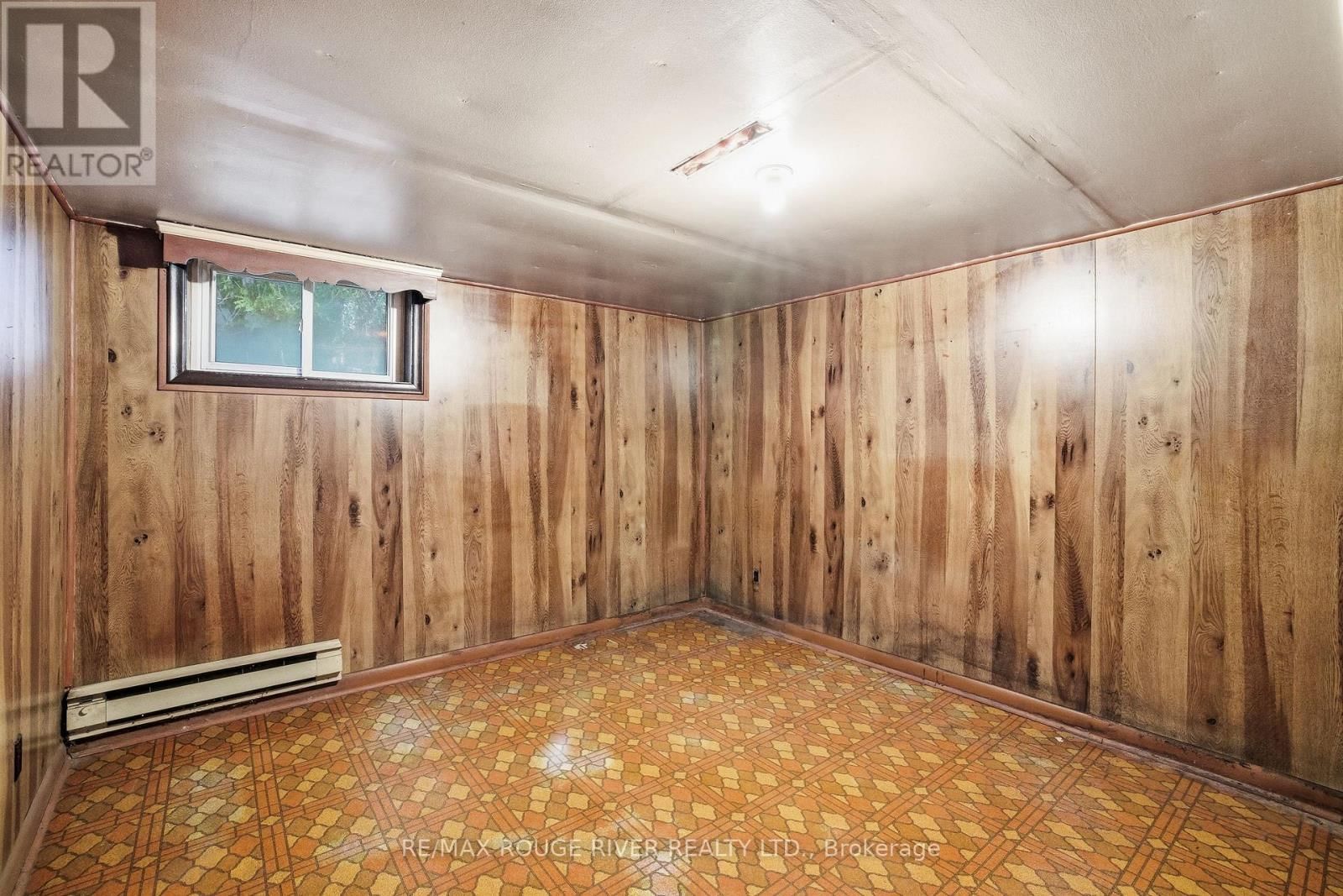 344 NIPIGON STREET Image 32