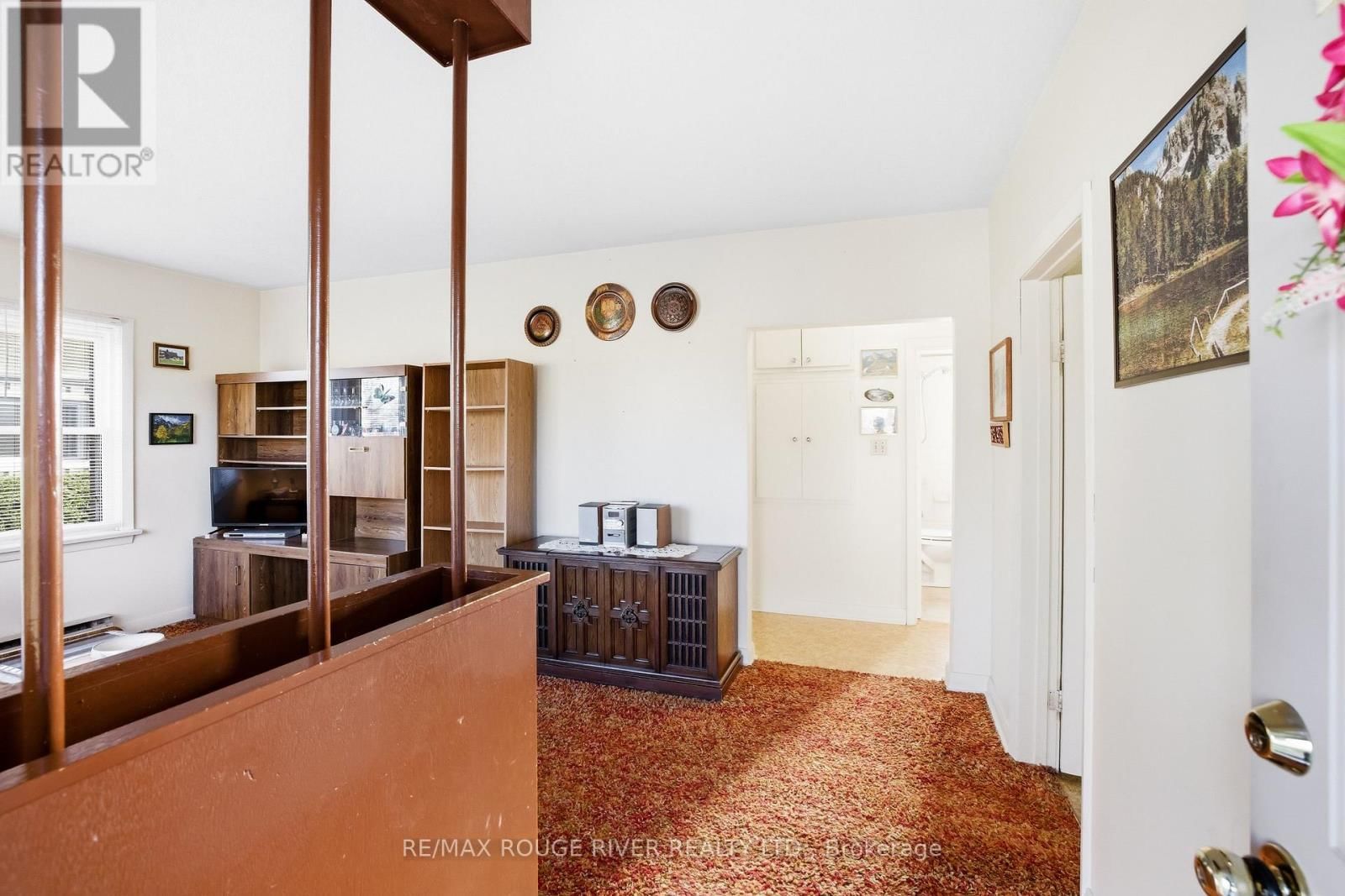 344 NIPIGON STREET Image 7