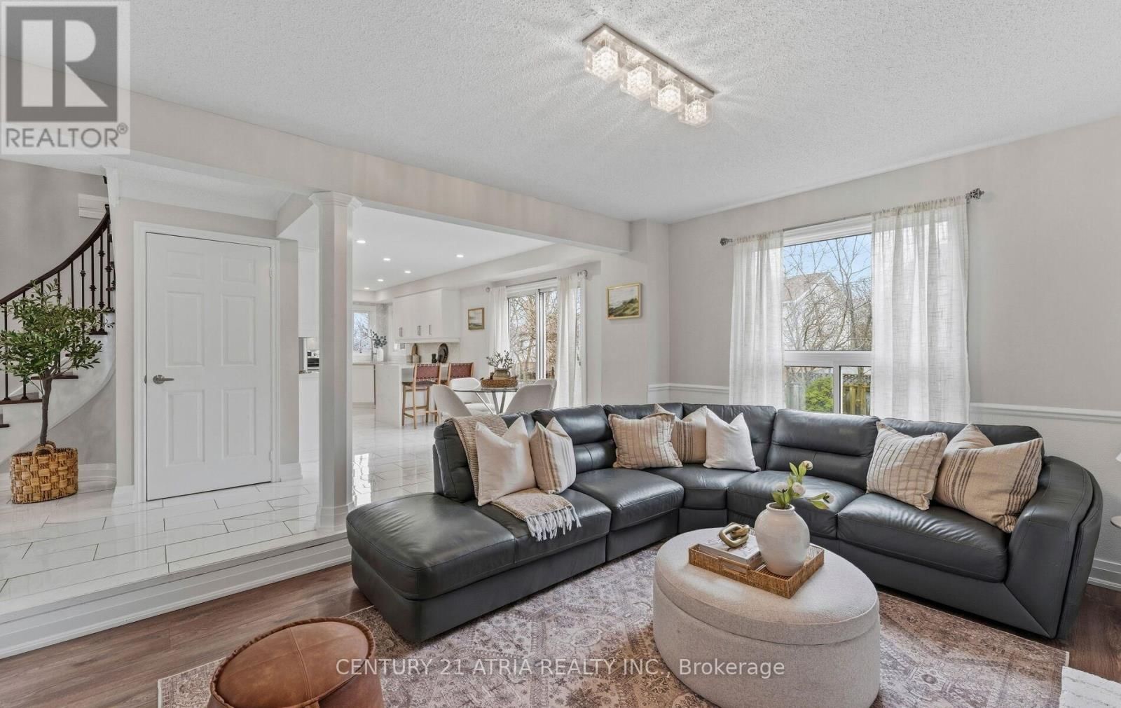 18 ELMEROY COURT Image 15