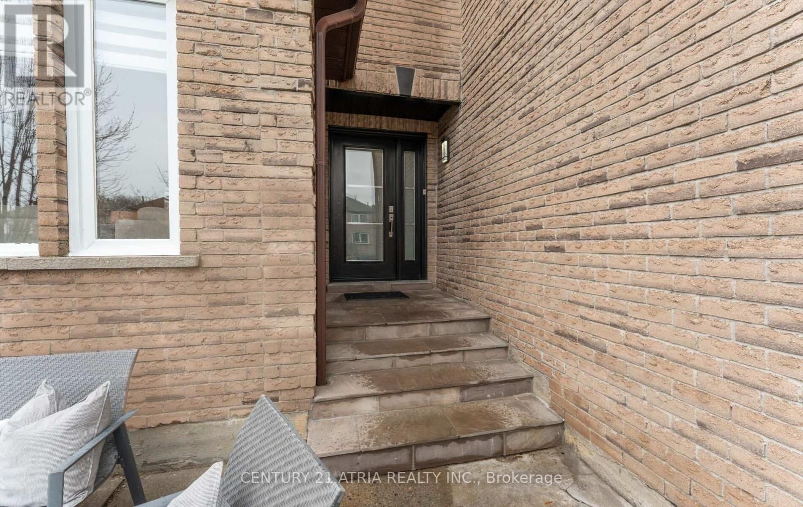 18 ELMEROY COURT Image 3