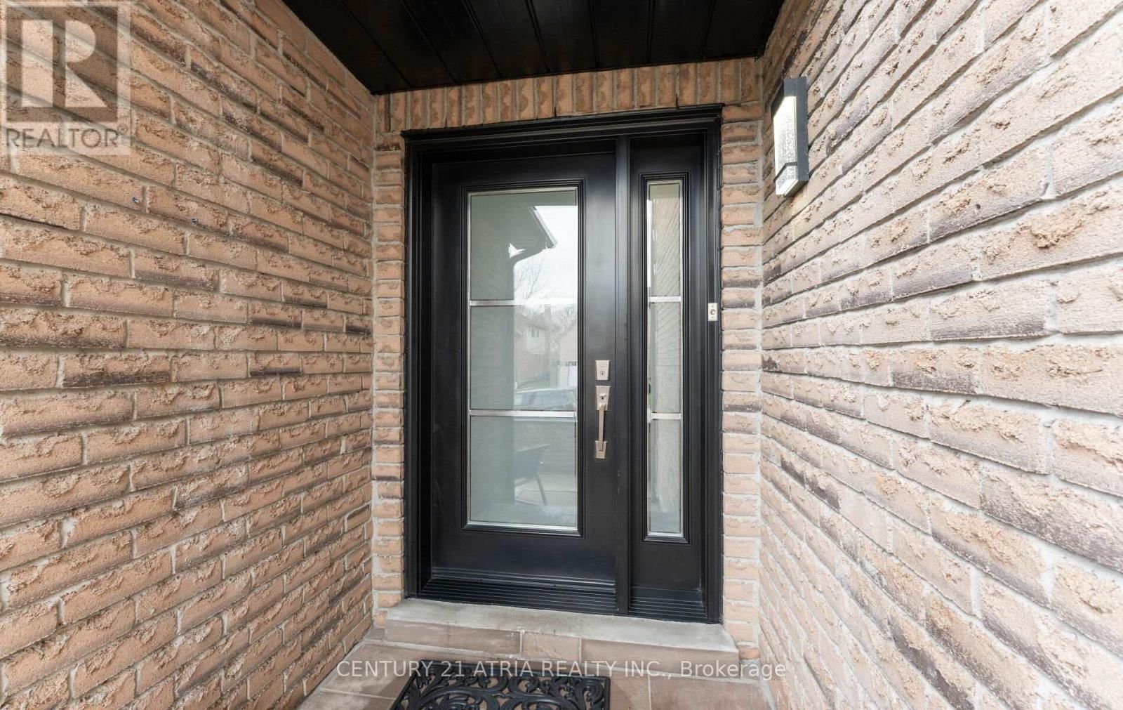 18 ELMEROY COURT Image 4