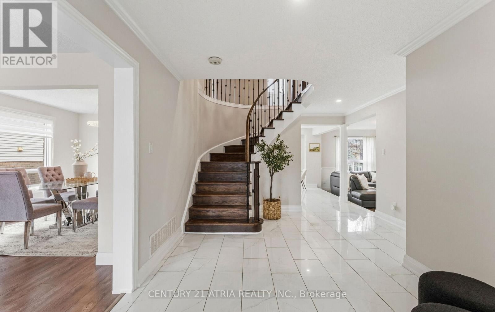 18 ELMEROY COURT Image 6