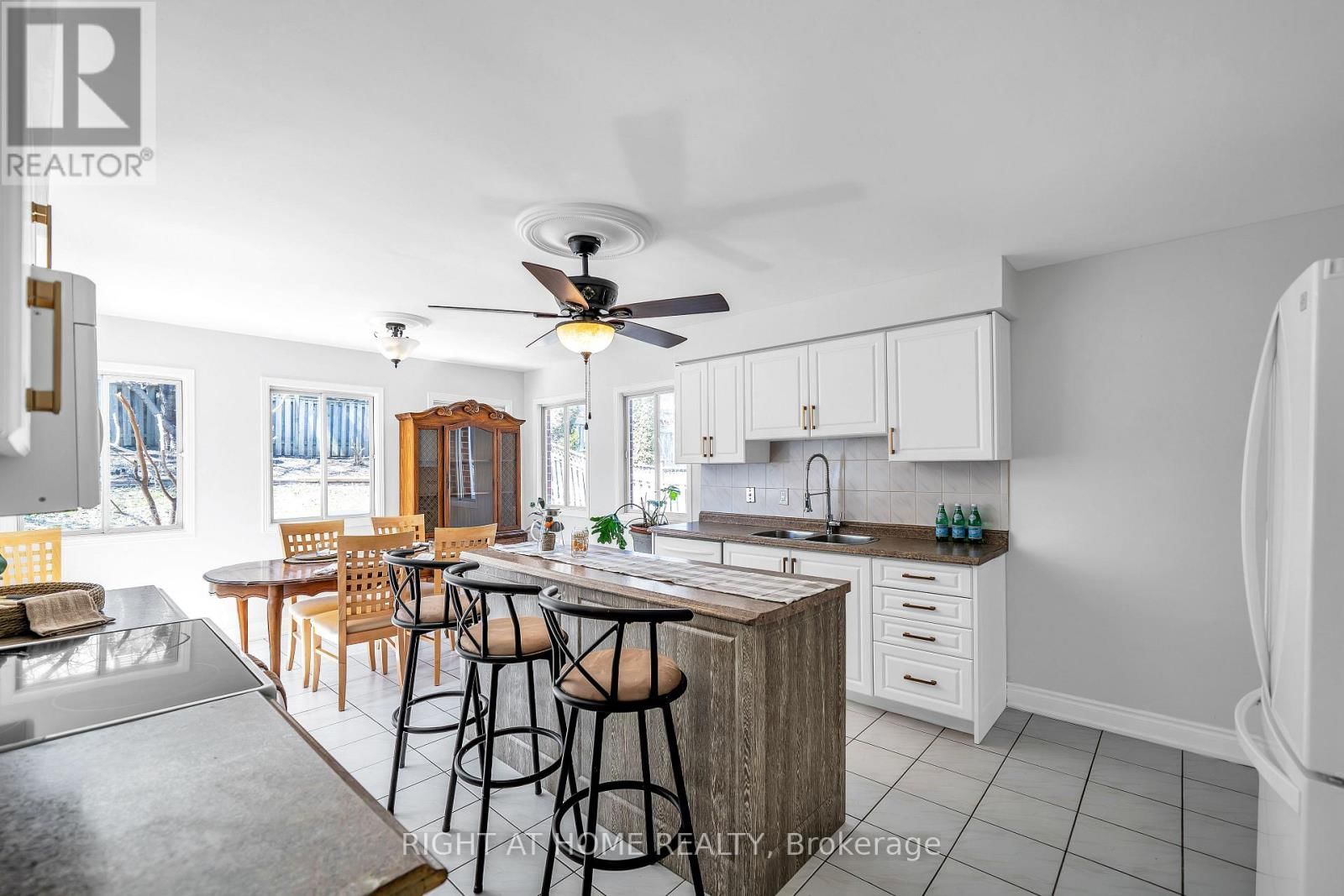 1657 DELLBROOK AVENUE Image 13