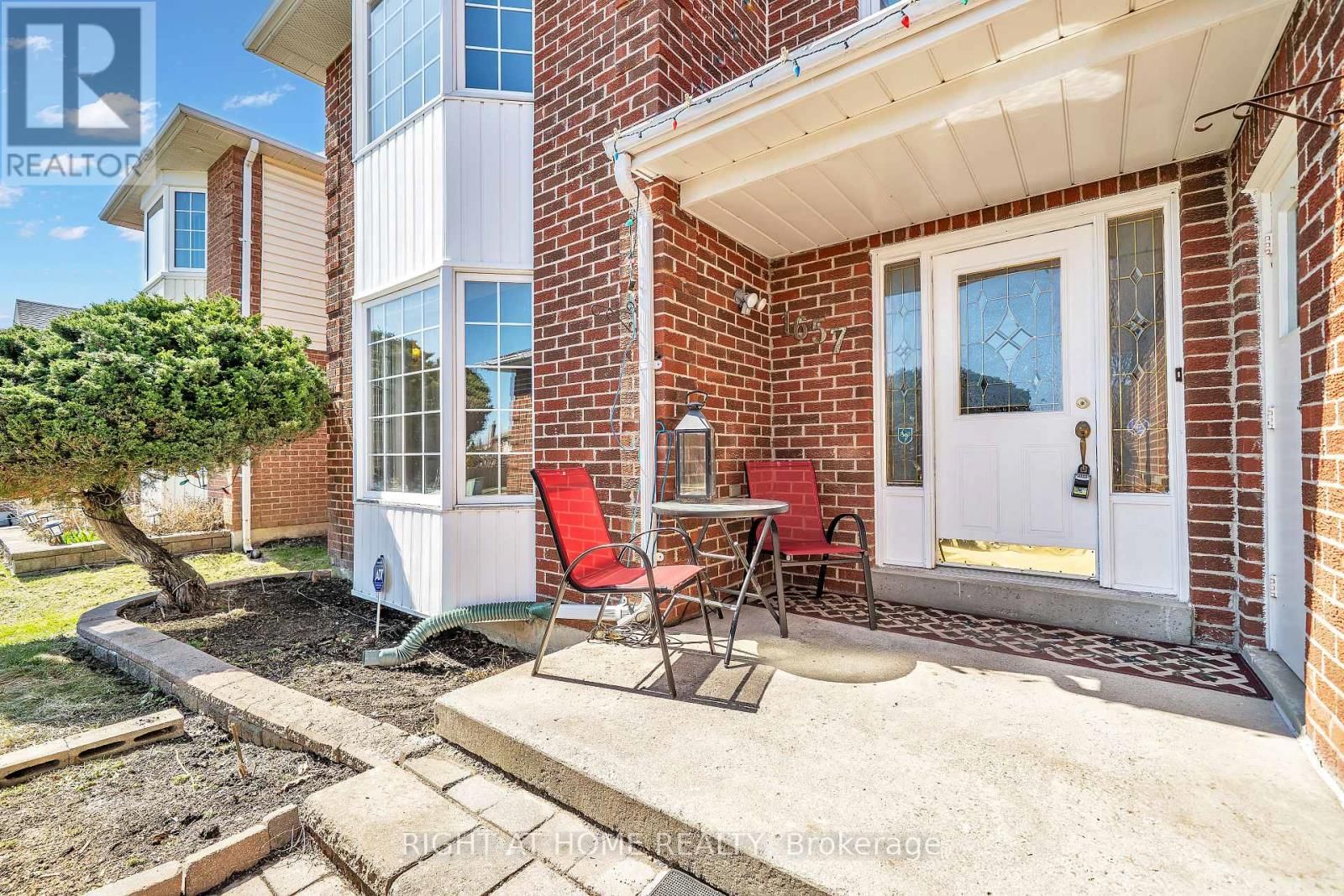 1657 DELLBROOK AVENUE Image 5