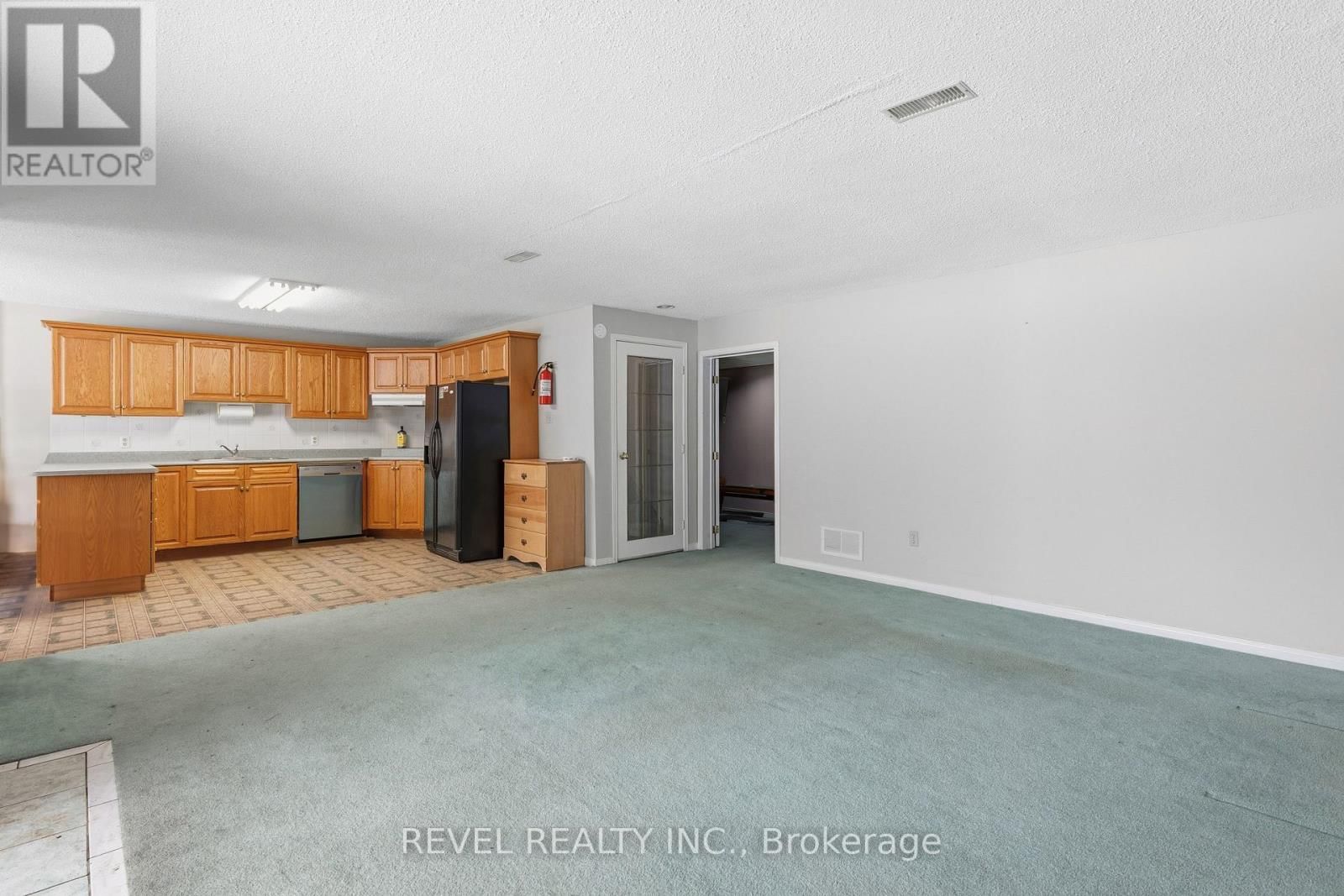 30 CASTLE HARBOUR DRIVE Image 32