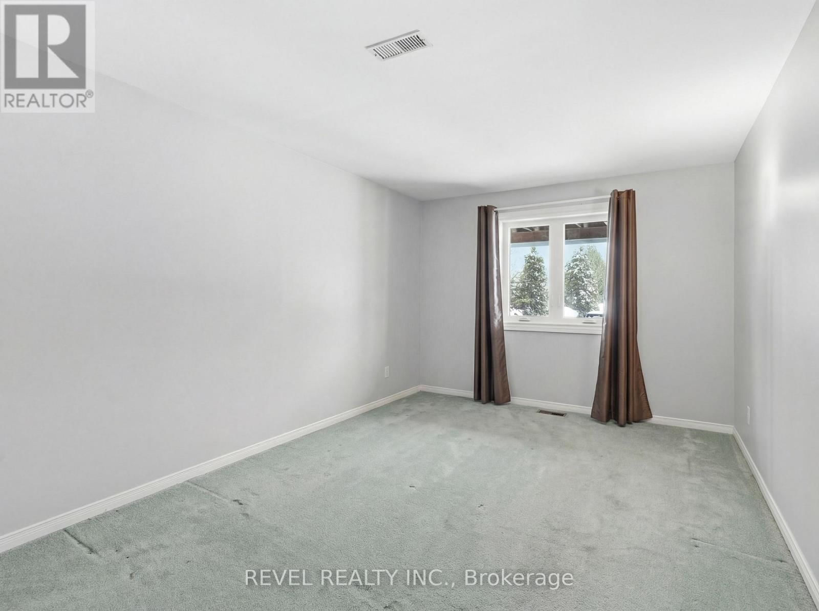 30 CASTLE HARBOUR DRIVE Image 35