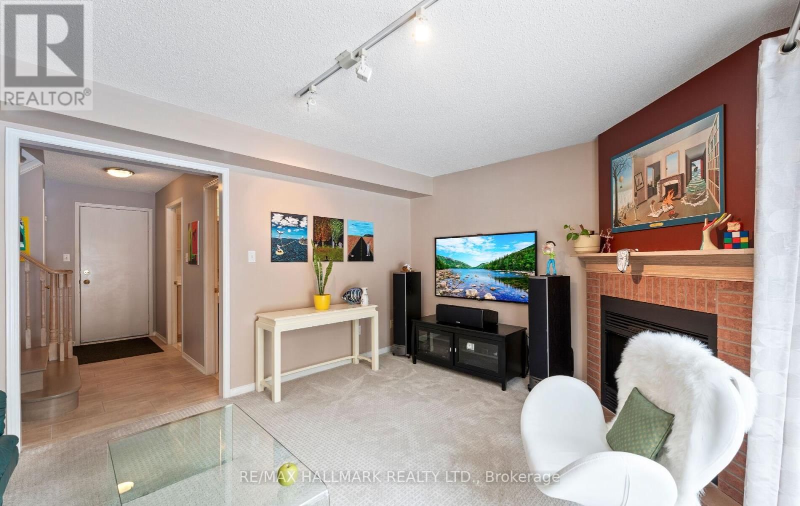 2004 BLAIRWOOD COURT Image 21