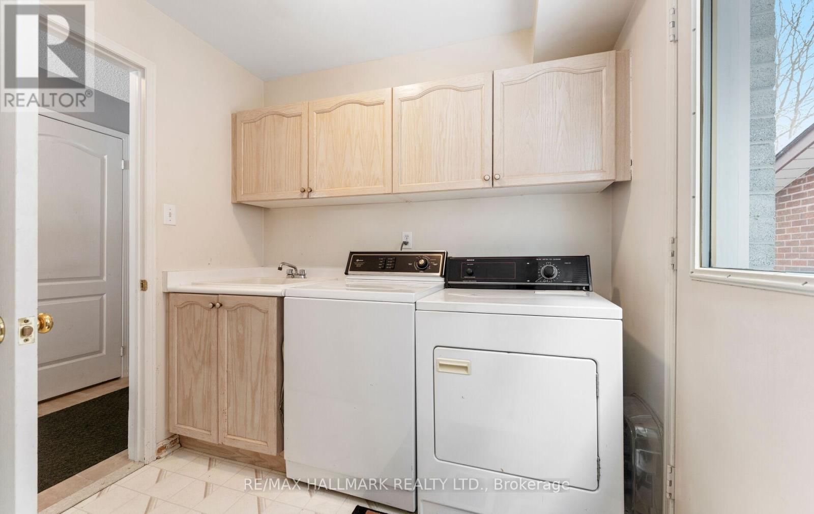 2004 BLAIRWOOD COURT Image 26