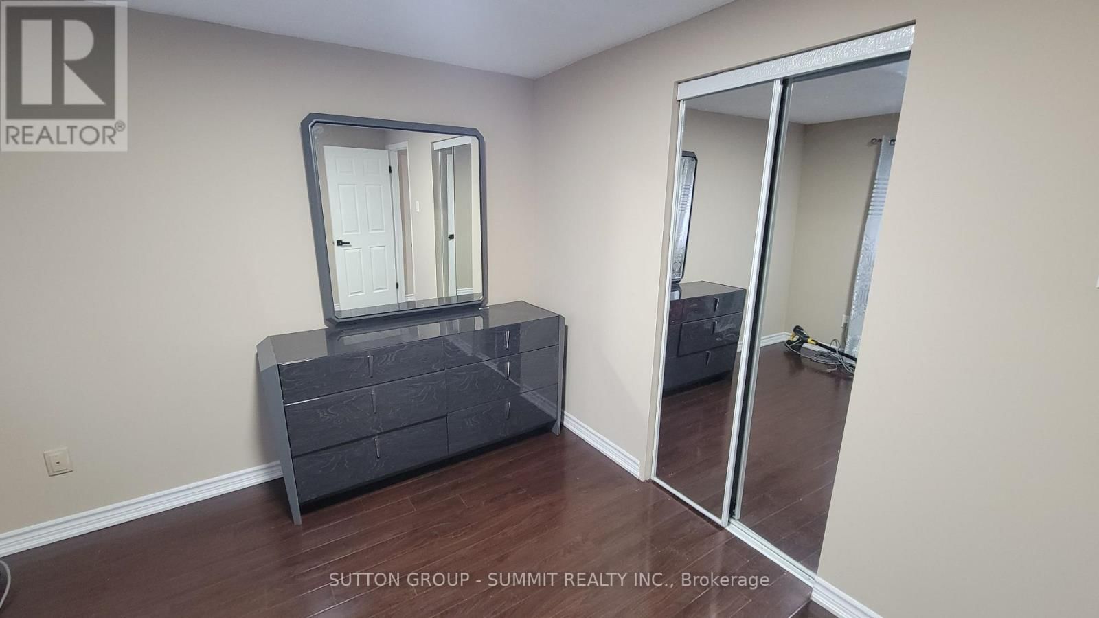 1378 EVERTON STREET Image 11