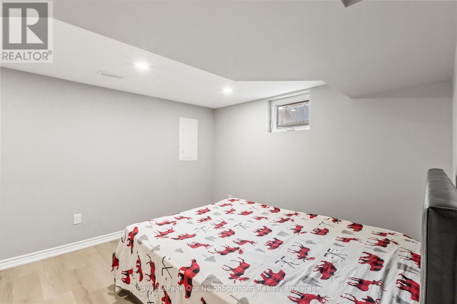 75 LITTLE AVENUE Image 34