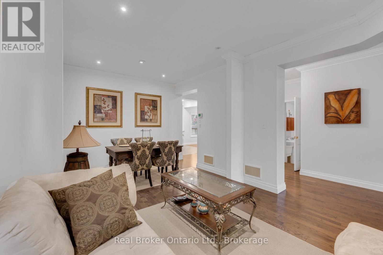 6 WILSONGARY CIRCLE Image 10