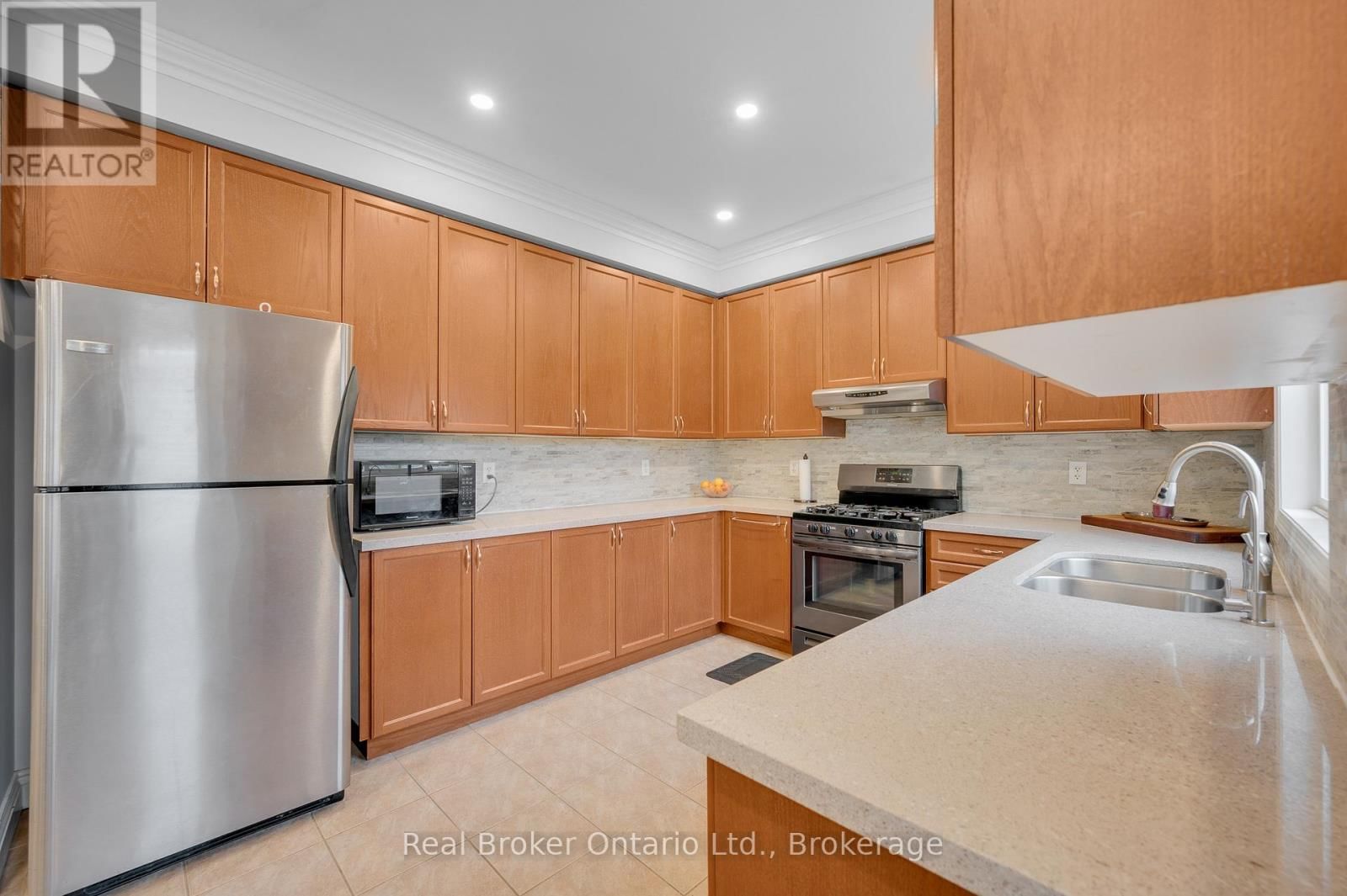 6 WILSONGARY CIRCLE Image 16