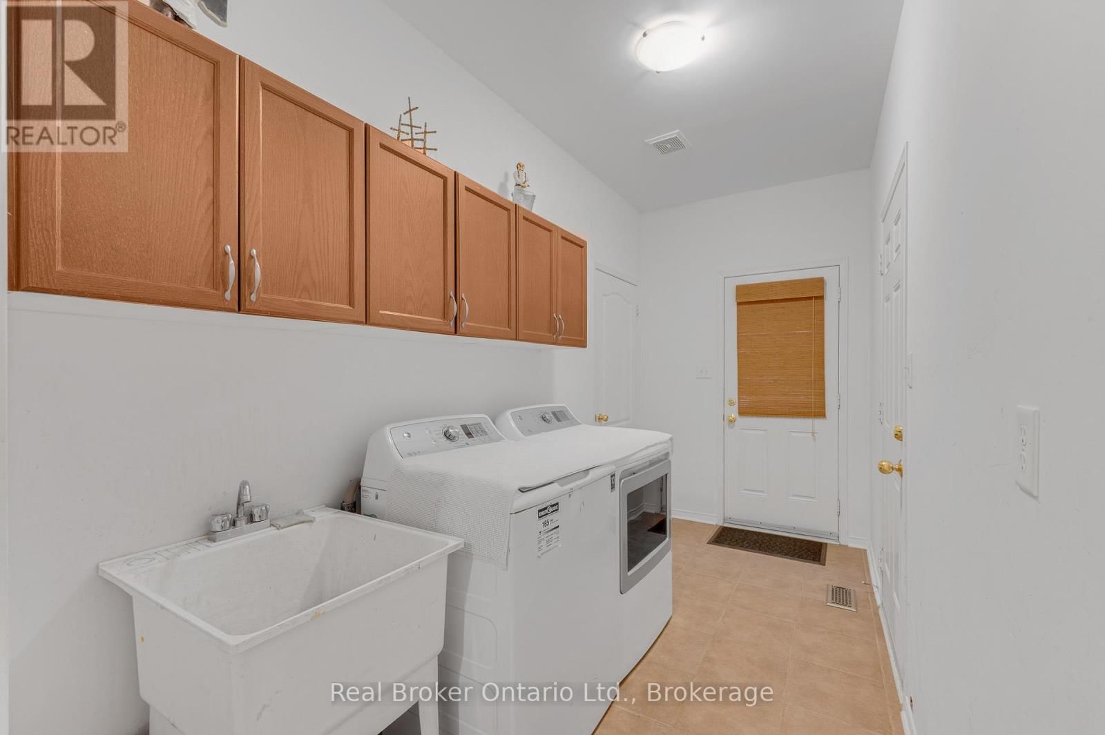 6 WILSONGARY CIRCLE Image 19