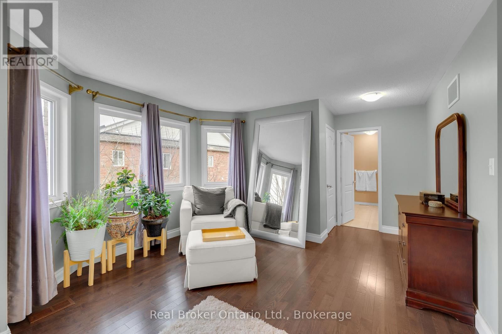 6 WILSONGARY CIRCLE Image 23