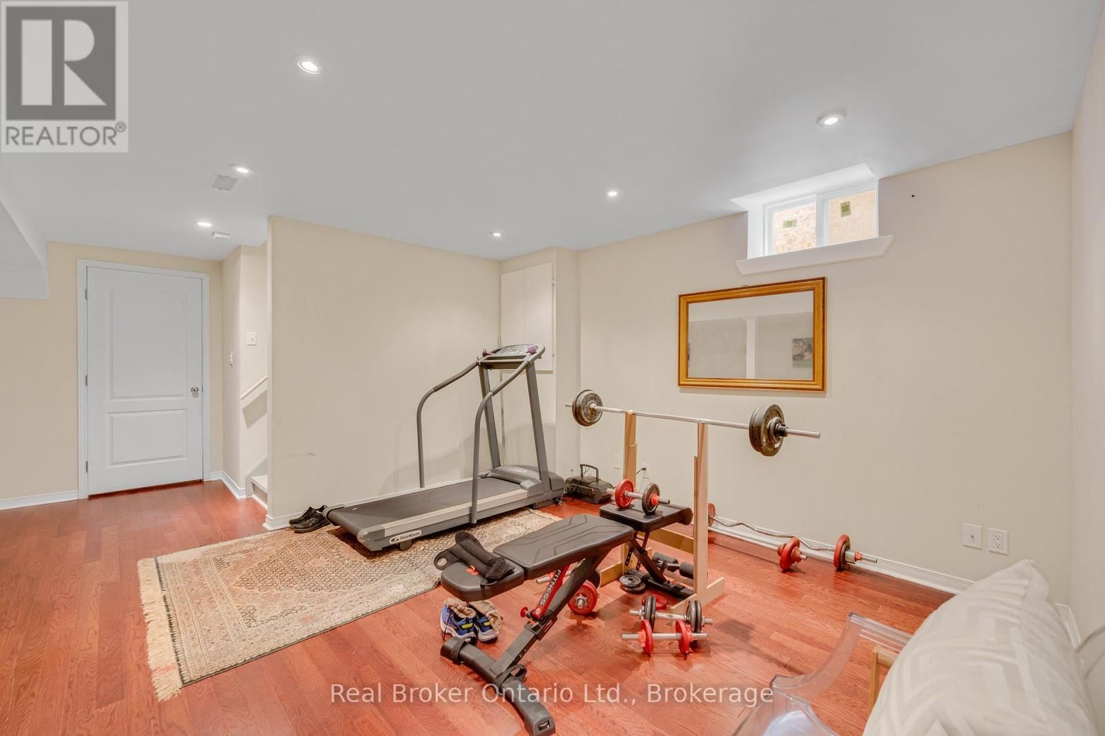 6 WILSONGARY CIRCLE Image 38