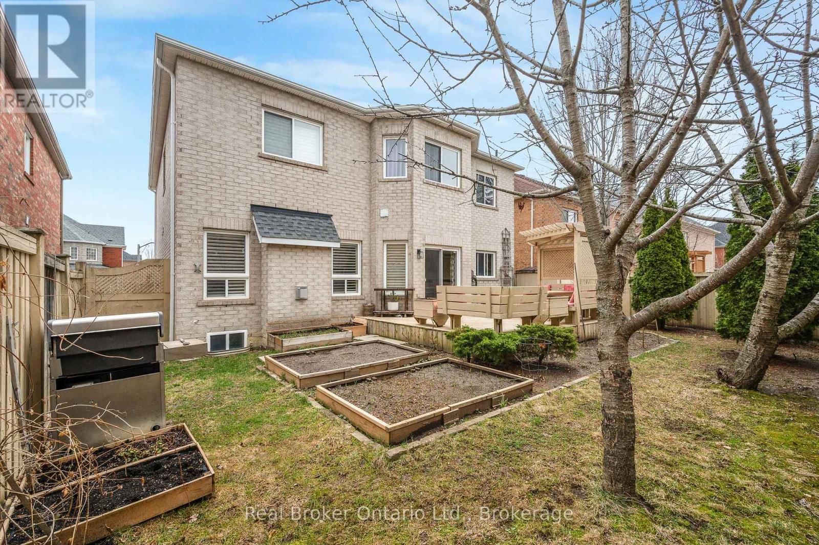 6 WILSONGARY CIRCLE Image 40