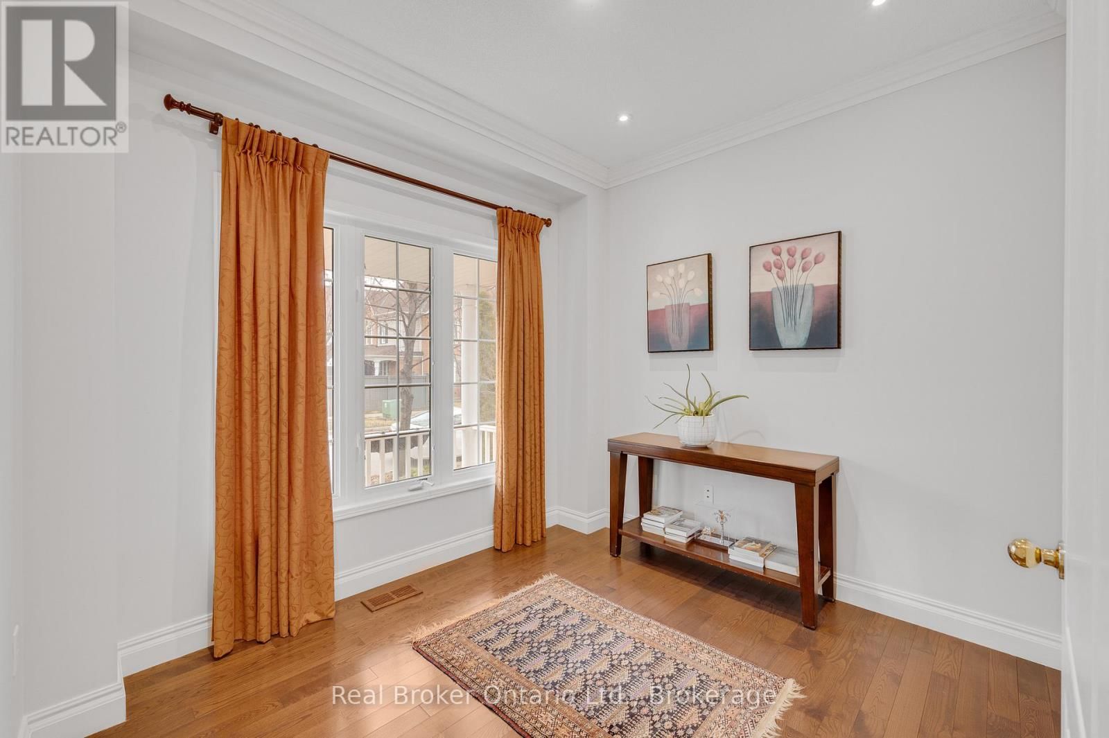 6 WILSONGARY CIRCLE Image 8