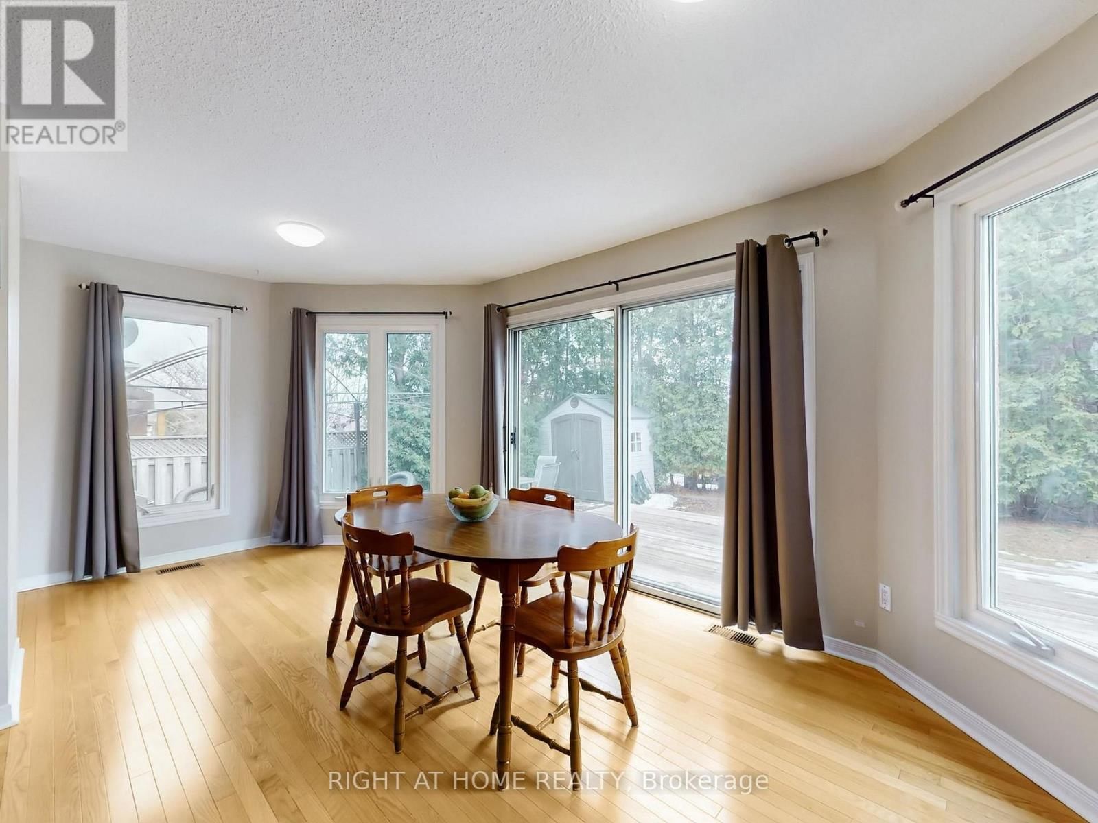 531 STEEPLE HILL Image 13