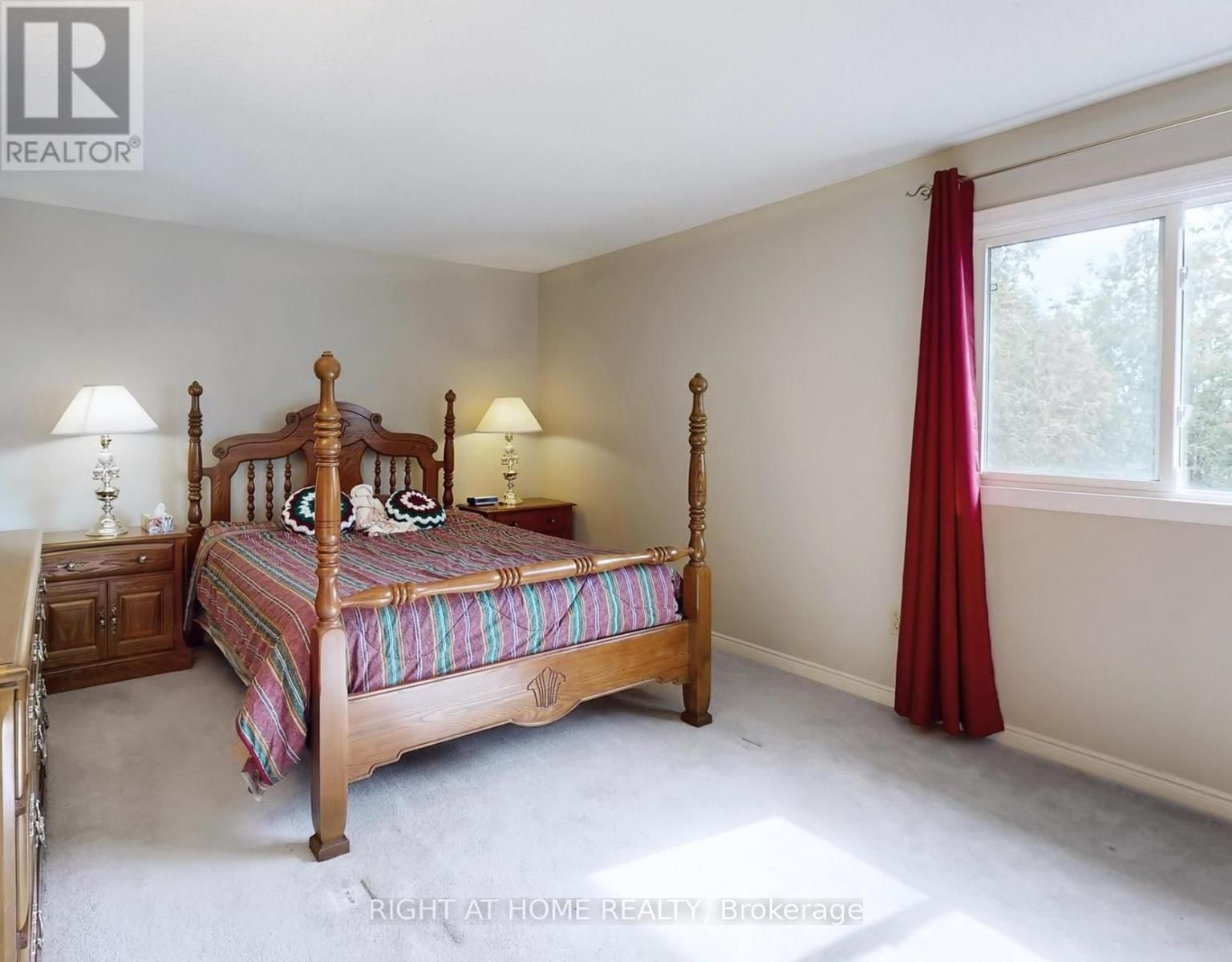 531 STEEPLE HILL Image 18