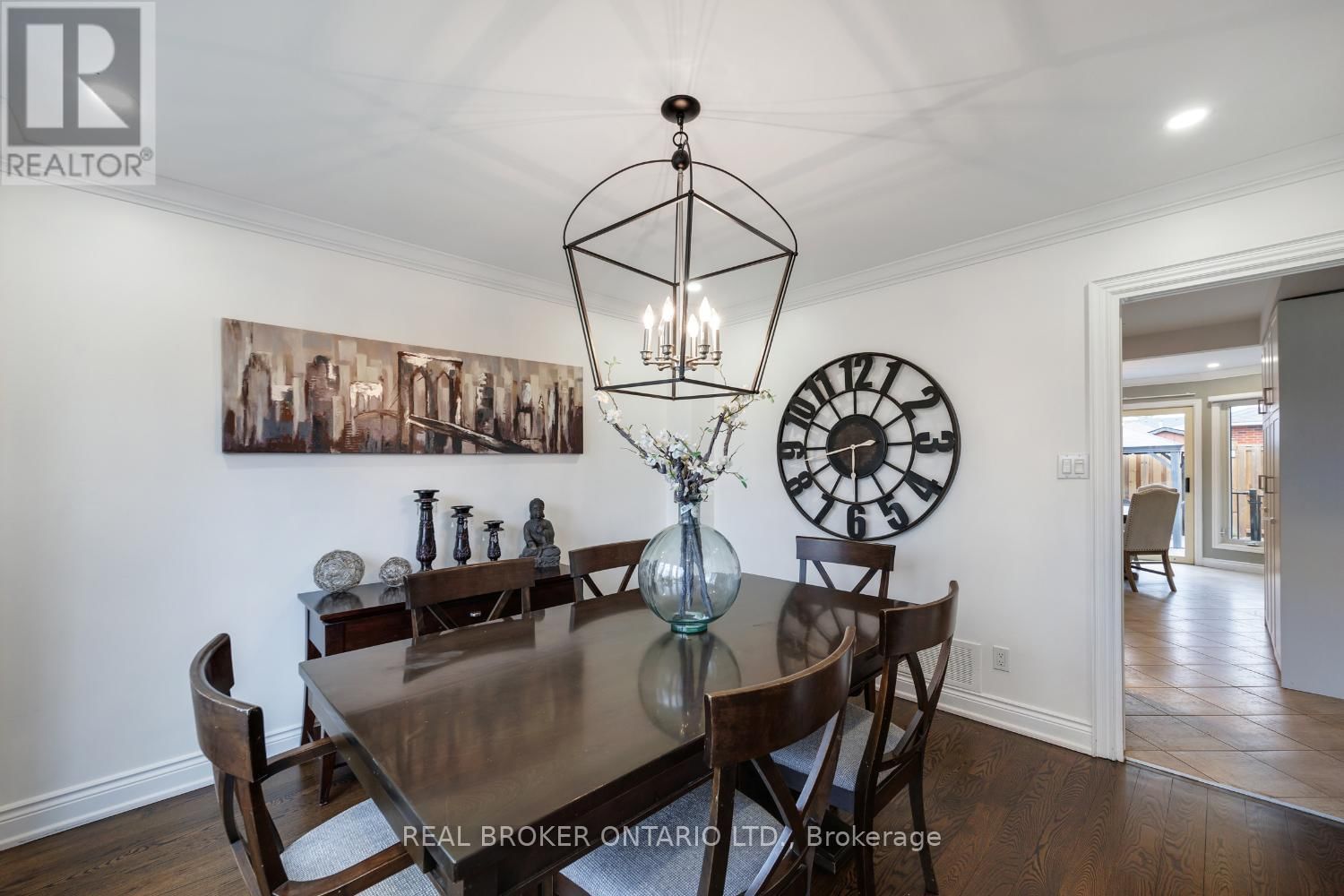 55 MULL CRESCENT Image 10