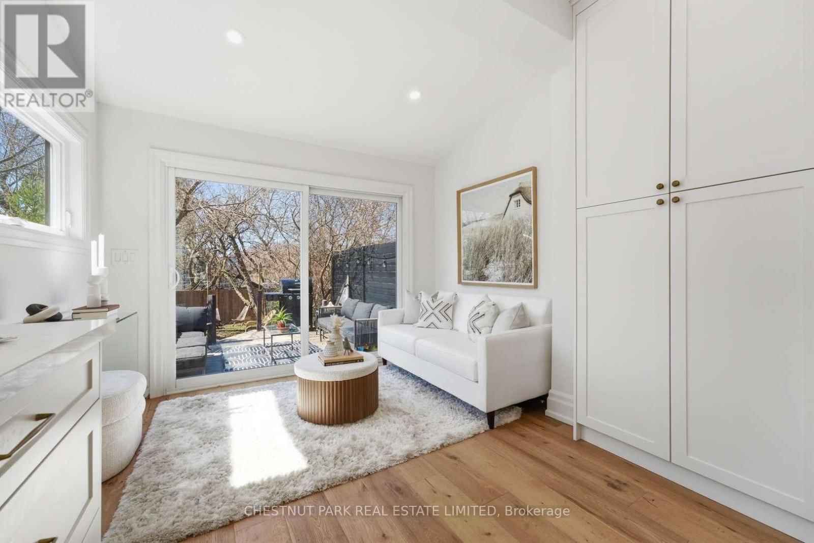 430 JONES AVENUE Image 9