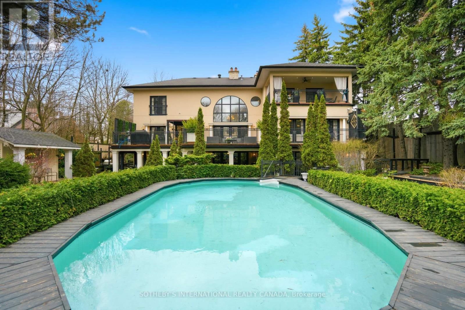 55 PINE RIDGE DRIVE Image 1