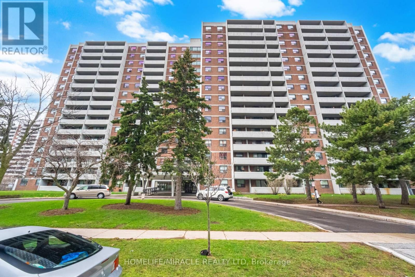 1703 - 100 PRUDENTIAL DRIVE Image 41