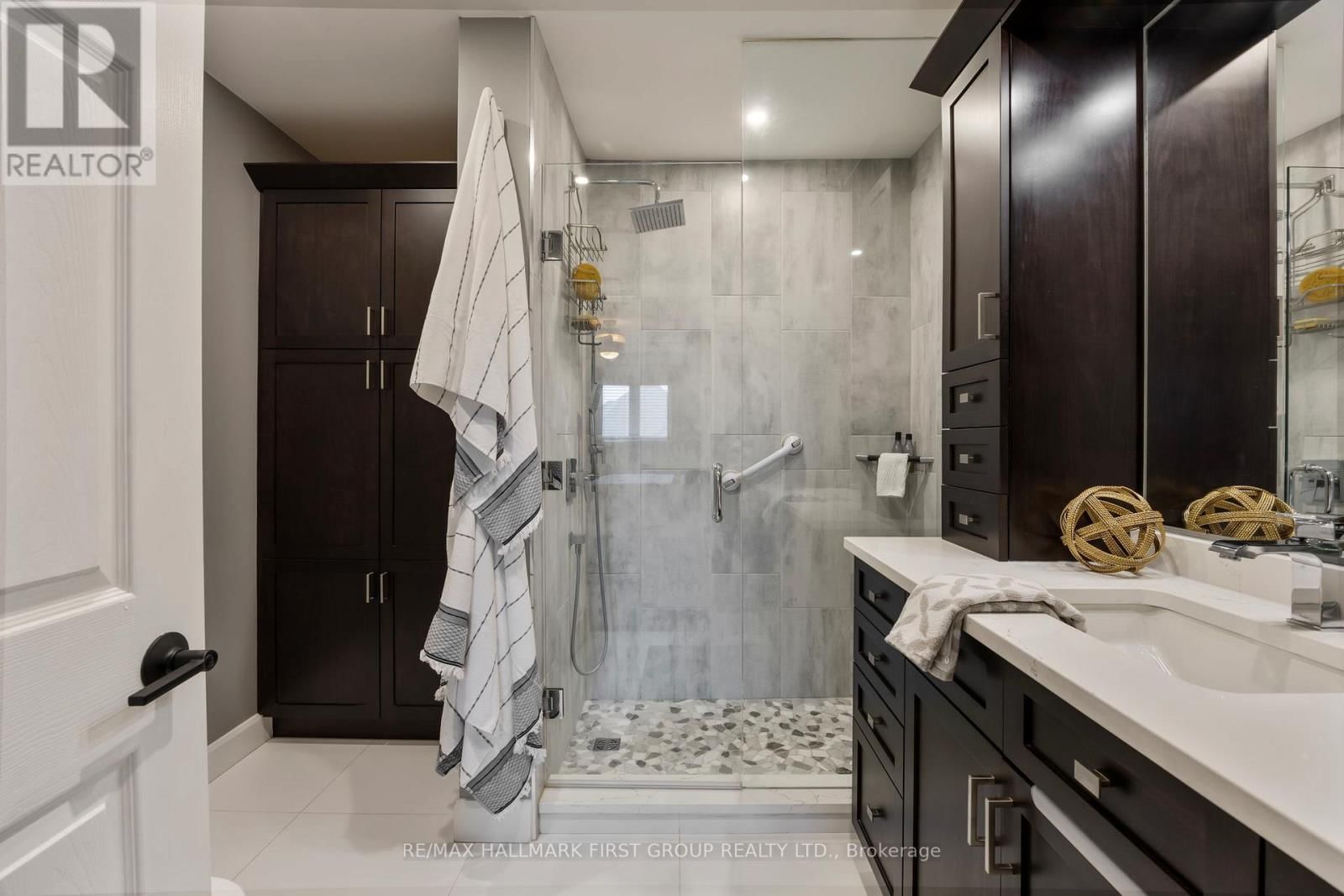 5 KNOX CRESCENT Image 20