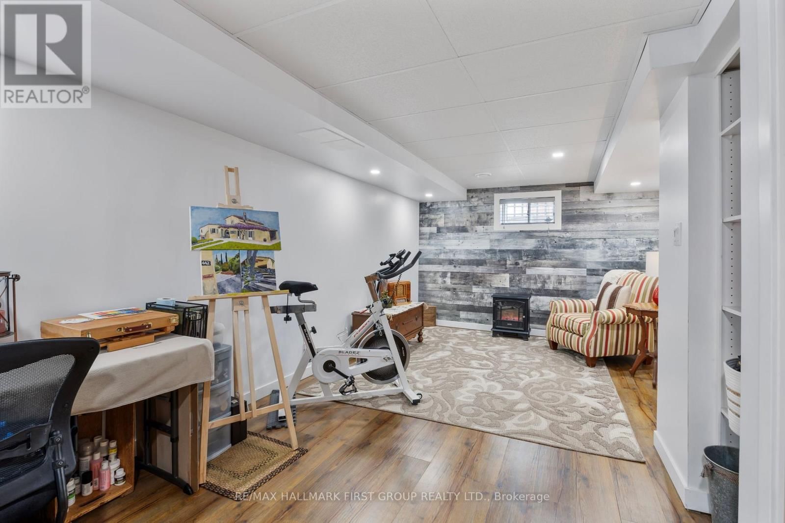 5 KNOX CRESCENT Image 24