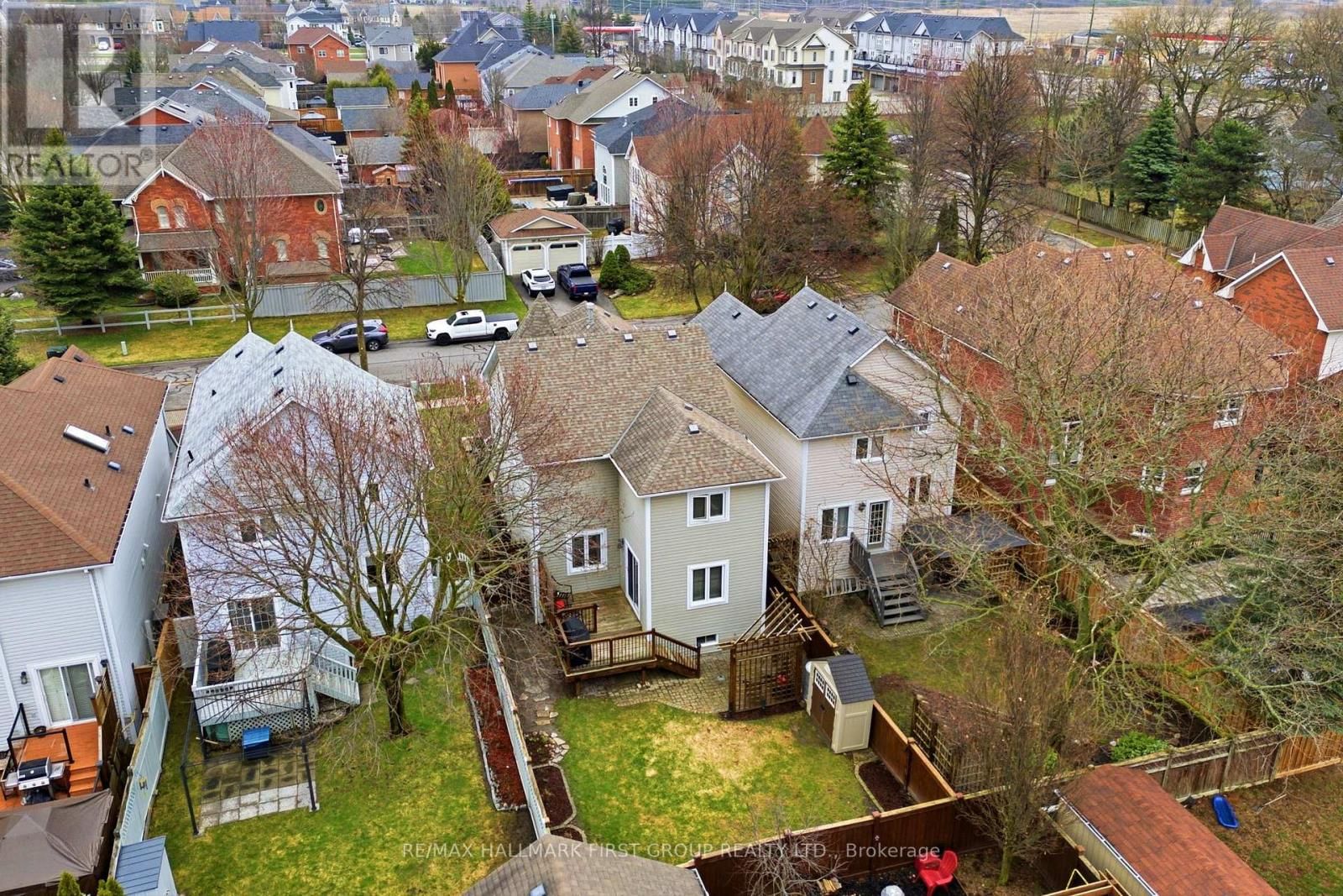 5 KNOX CRESCENT Image 38