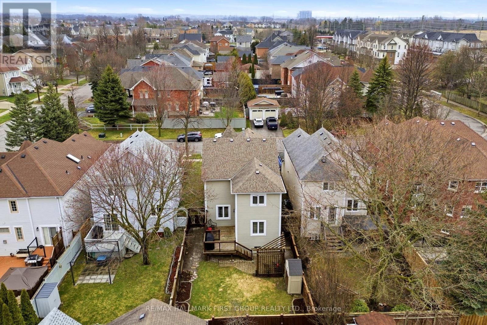 5 KNOX CRESCENT Image 39