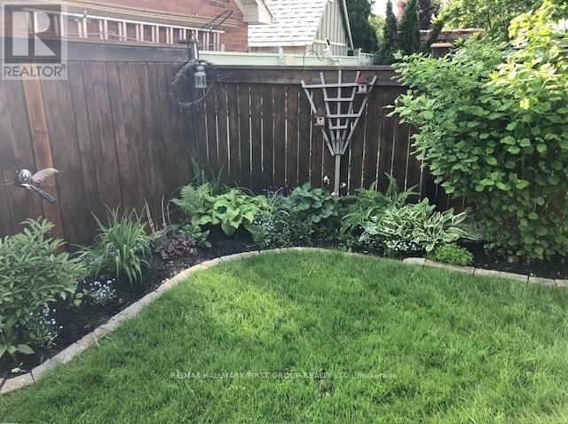 5 KNOX CRESCENT Image 45