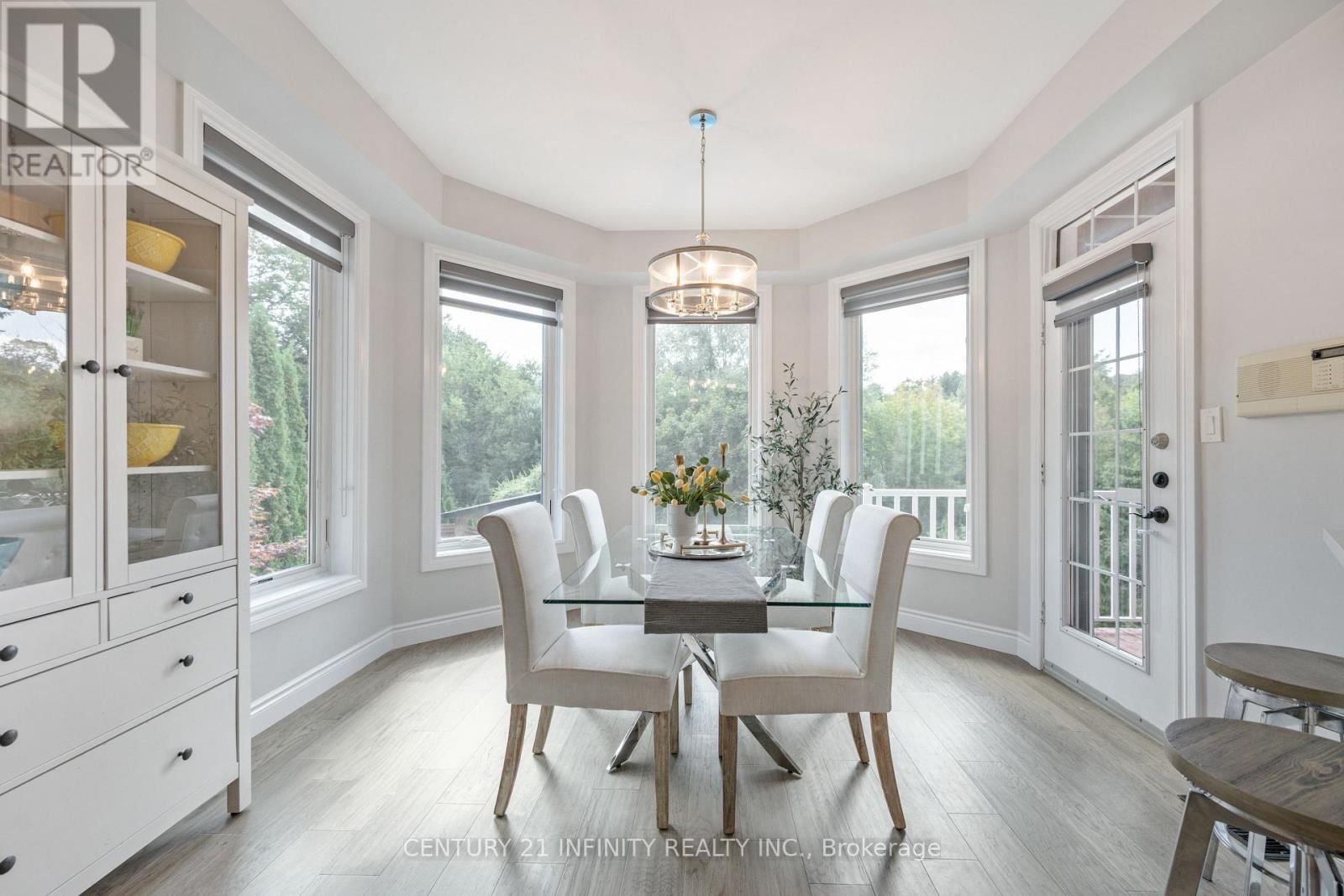 973 MOUNTVIEW COURT Image 15