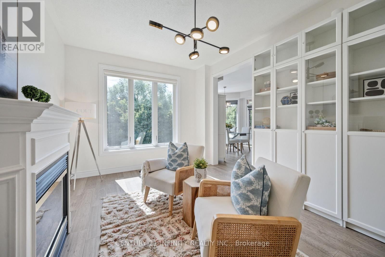 973 MOUNTVIEW COURT Image 16