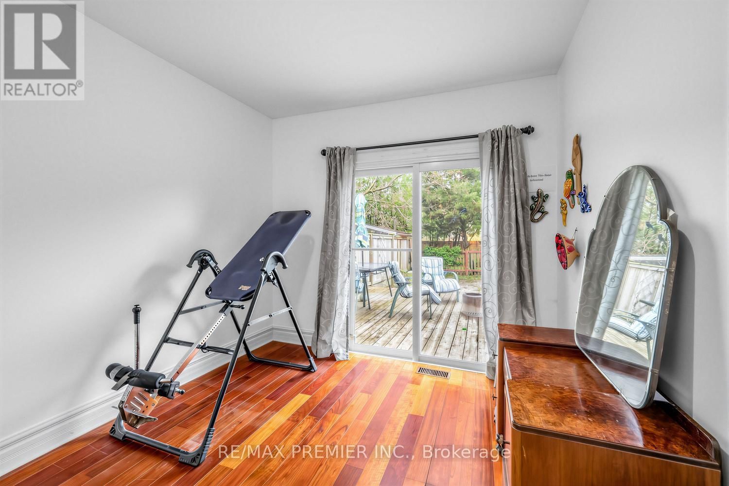 144 WESTLAKE AVENUE Image 10