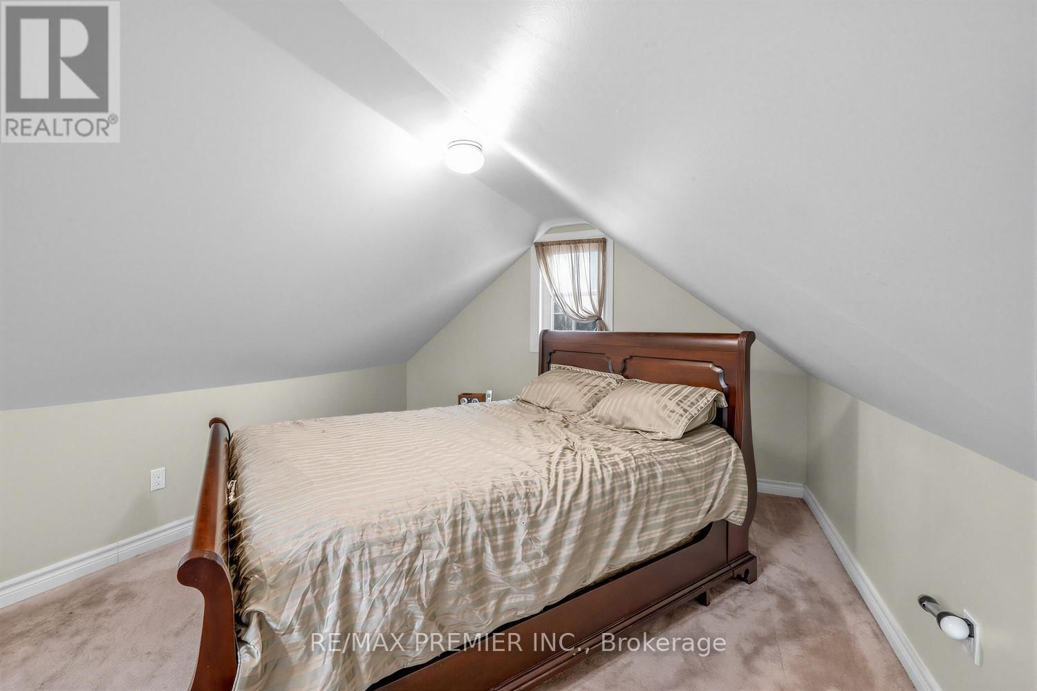 144 WESTLAKE AVENUE Image 16