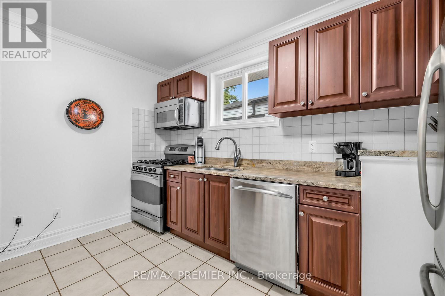 144 WESTLAKE AVENUE Image 8