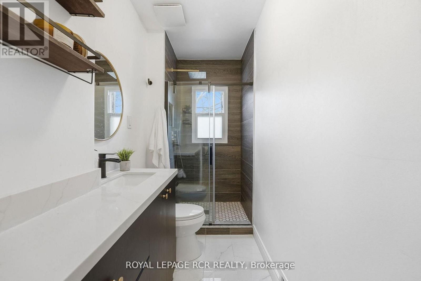 257 RHODES AVENUE Image 17