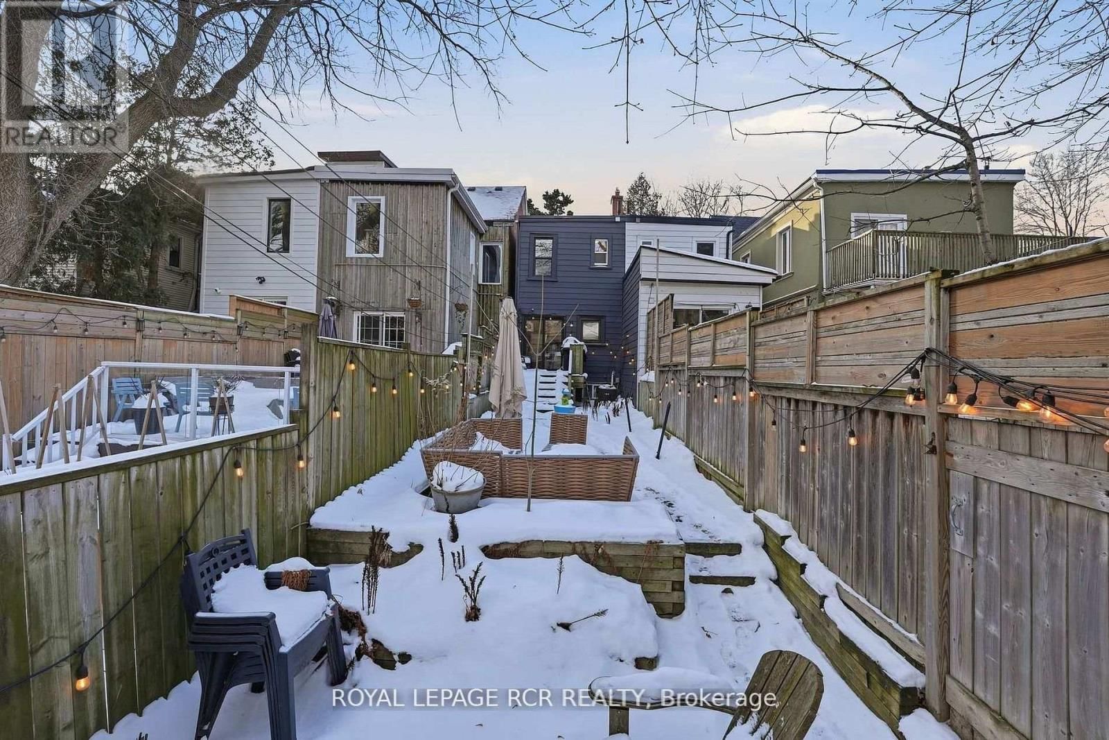 257 RHODES AVENUE Image 30