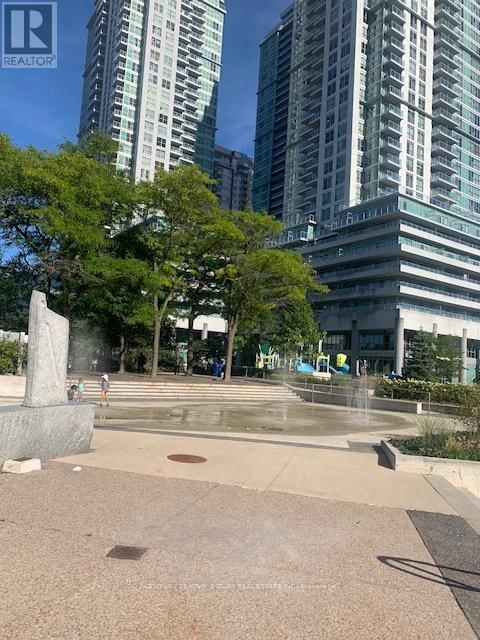 2603 - 60 TOWN CENTRE COURT Image 20