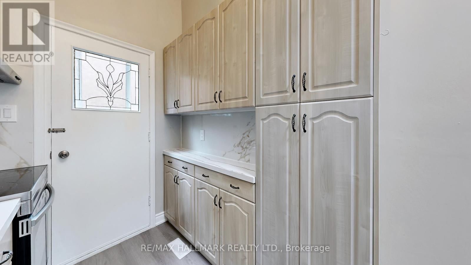 27 BENLEIGH DRIVE Image 14