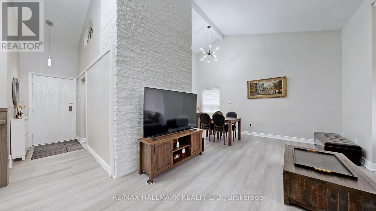 27 BENLEIGH DRIVE Image 6