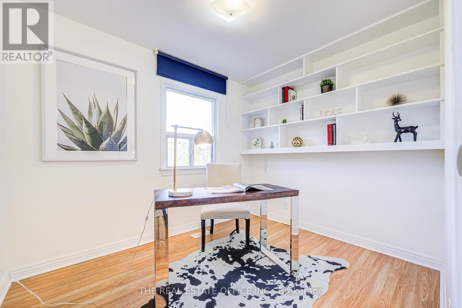 128 FAIRGLEN AVENUE Image 25