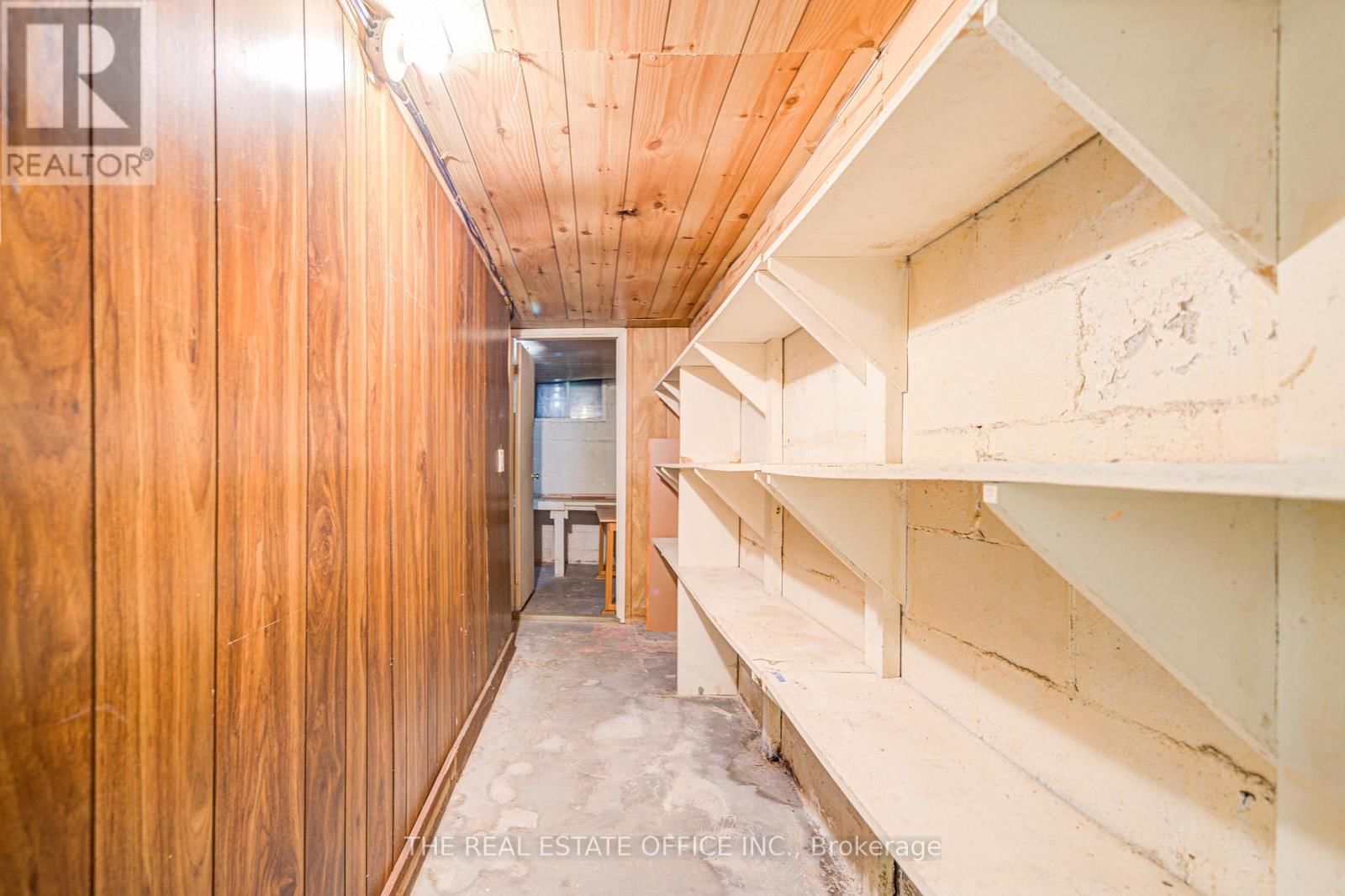 128 FAIRGLEN AVENUE Image 38